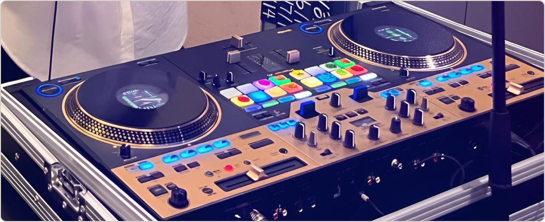 Velvet Devereaux decks